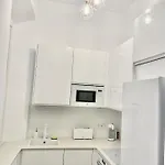 Picasso's Tres Puertas 4 Bedrooms דירה
