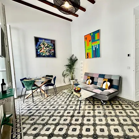 Picasso's Tres Puertas 4 Bedrooms * Málaga