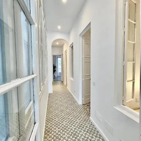 아파트 Picasso's Tres Puertas 4 Bedrooms 말라가