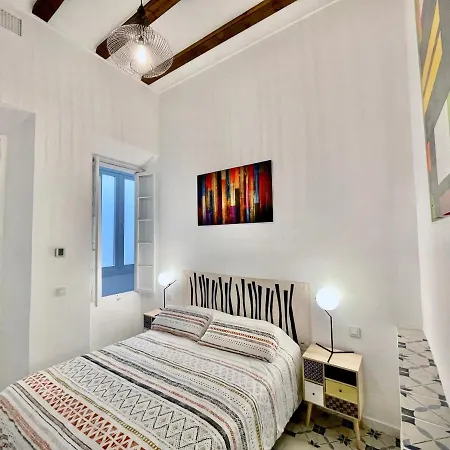 Picasso's Tres Puertas 4 Bedrooms * Málaga